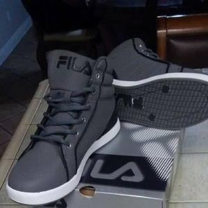 New Fila Boys Tennis Shose